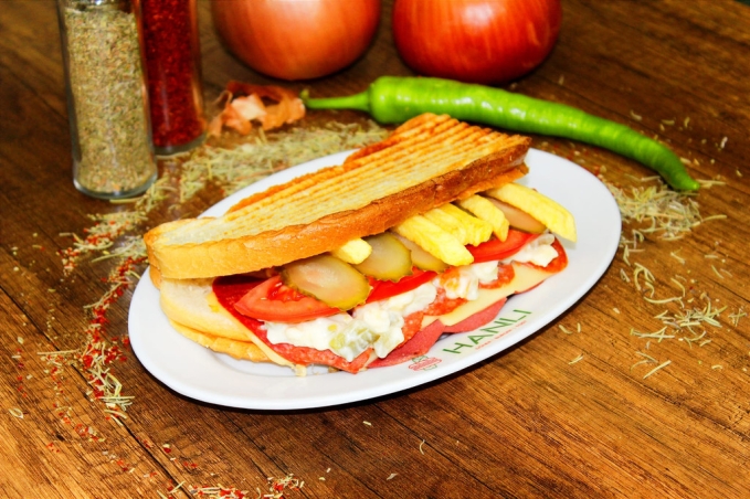 Ayvalık Tost